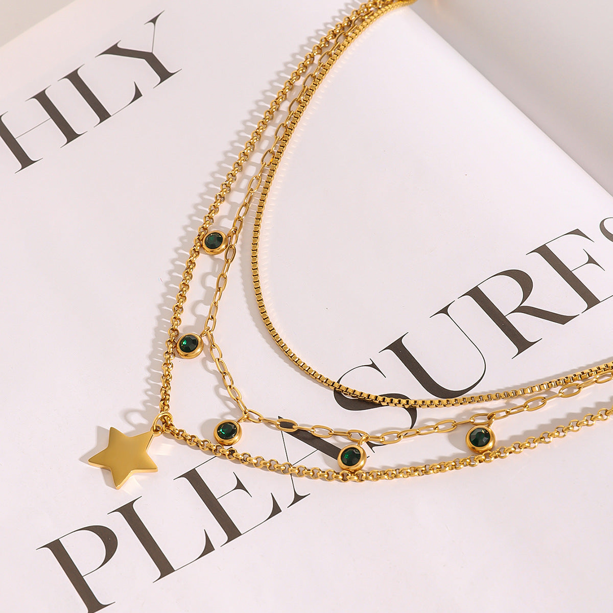 18K Gold Plated Asymmetric Emerald Necklace • Waterproof Stainless Steel Cable Chain & Green Zircon Teardrop Charm，Esme Half-Chain Green Zircon Choker