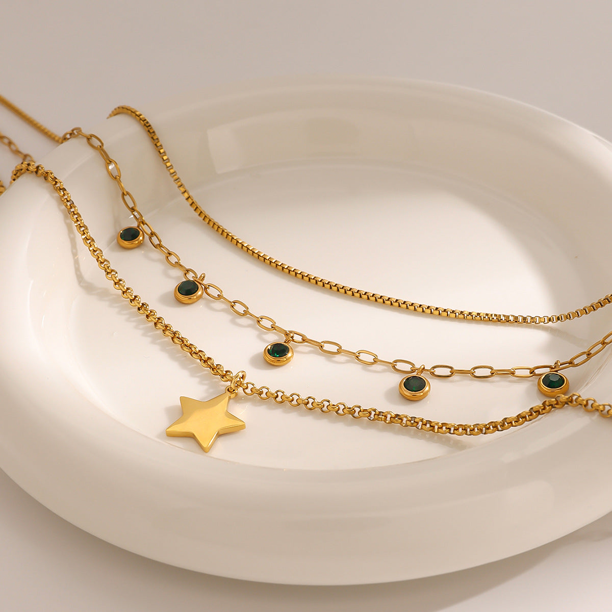18K Gold Plated Asymmetric Emerald Necklace • Waterproof Stainless Steel Cable Chain & Green Zircon Teardrop Charm，Esme Half-Chain Green Zircon Choker